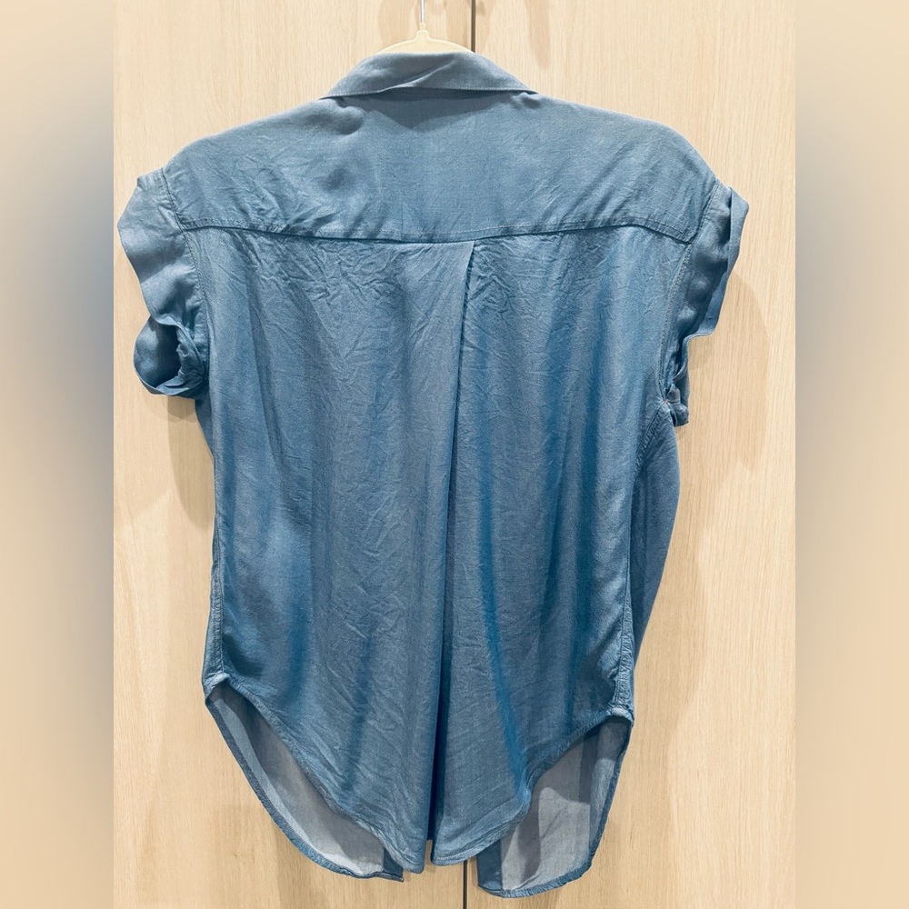 JACHS Girlfriend Denim Blue Button-Down Shirt Sz S - Picture 4 of 5